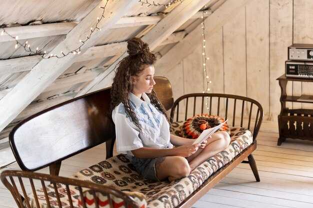 Выбор отделочных материалов для ОСБ: краска, лак или обои?