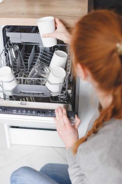 Процесс подключения посудомоечной машины