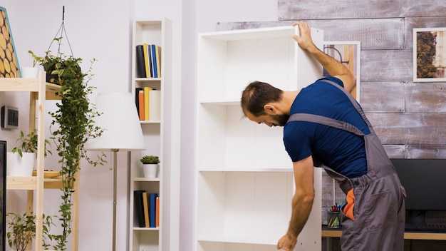 Техника правильного выравнивания шкафов