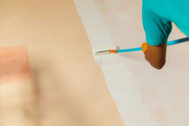 Удаление излишков затирки с плитки