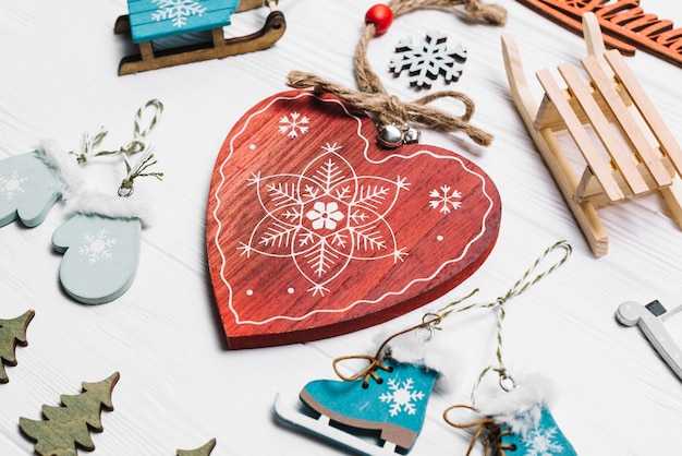 Техника создания игрушек в стиле квиллинг