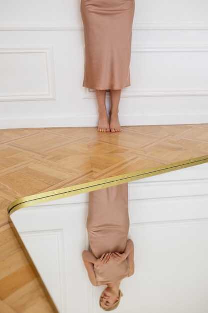 Моды на тонкие и широкие пластиковые плинтусы